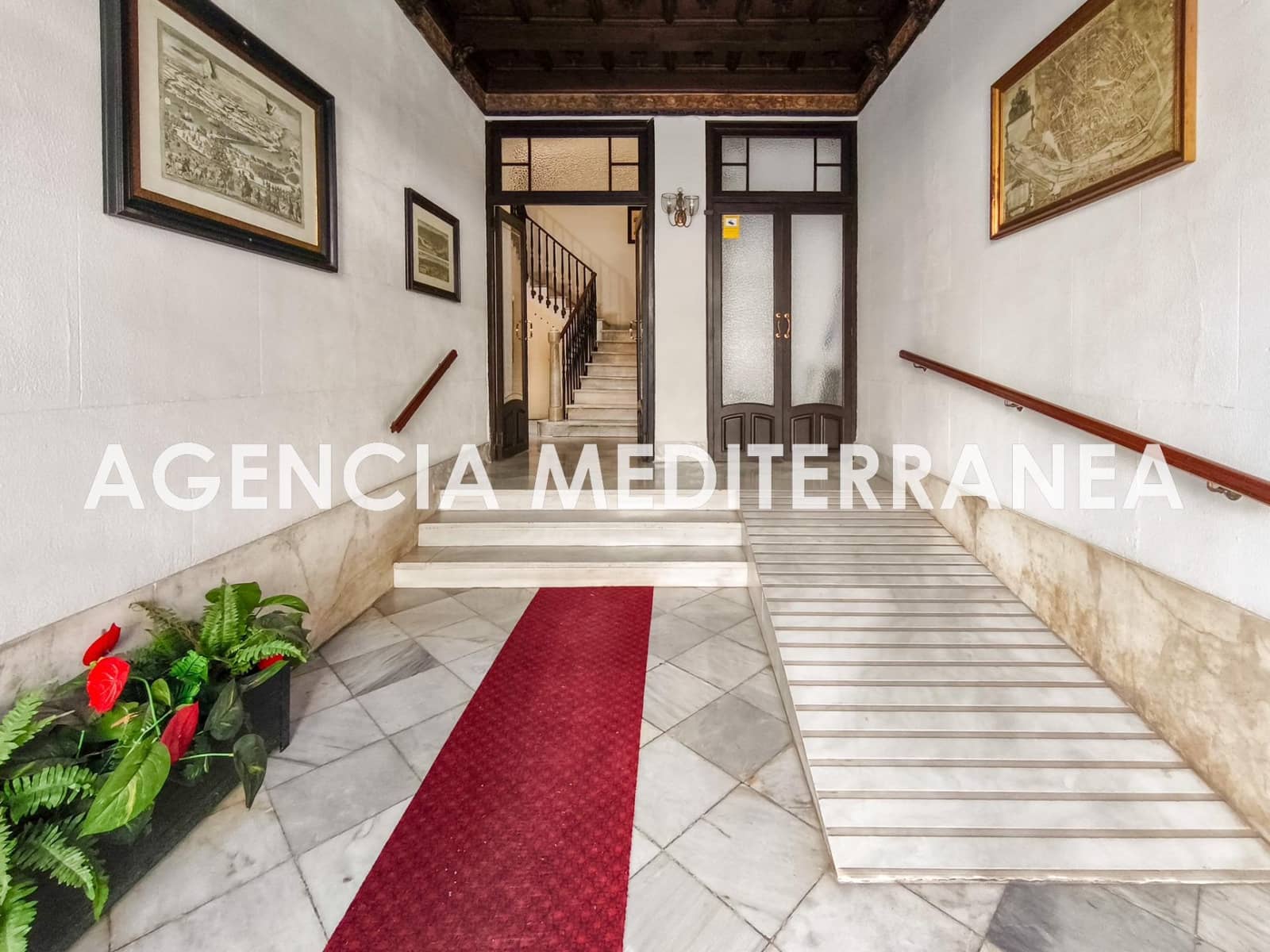 5 Zimmer Büro zu vermieten in Valencia Stadt - 2.300 € (Ref: 9686538)