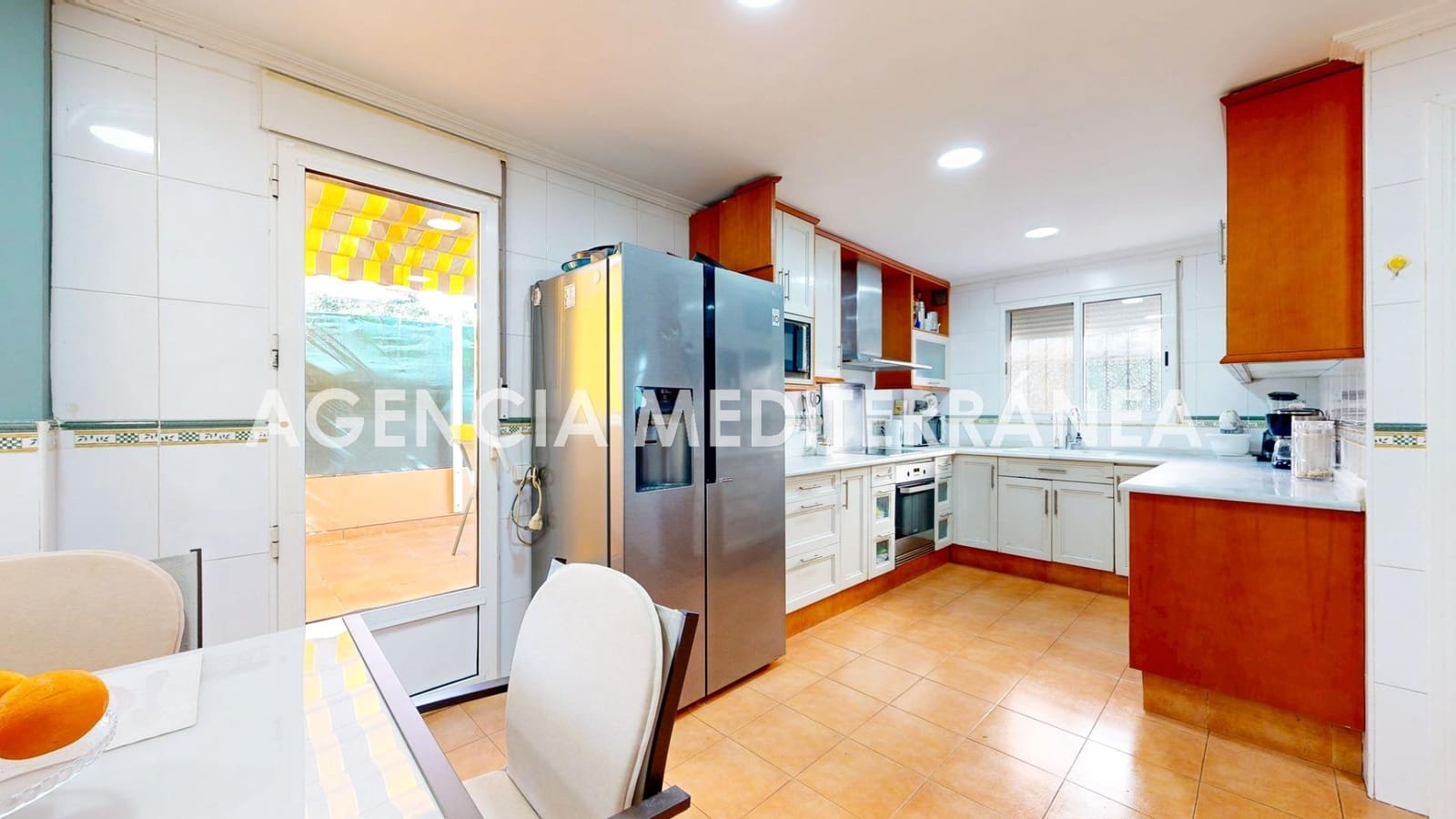 5 bedroom Villa for sale in Puig with pool garage - € 899,000 (Ref: 9701714)