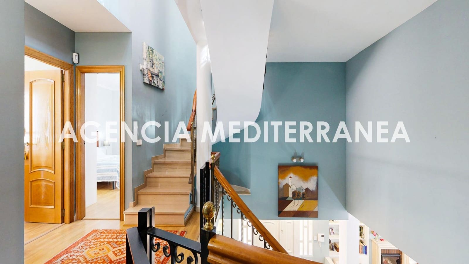 5 bedroom Villa for sale in Puig with pool garage - € 899,000 (Ref: 9701714)