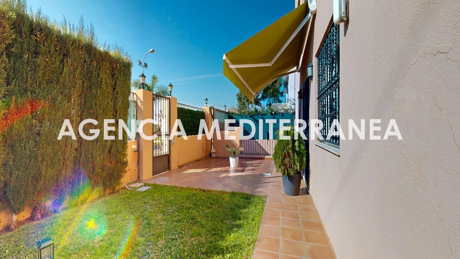 5 bedroom Villa for sale in Puig with pool garage - € 899,000 (Ref: 9701714)