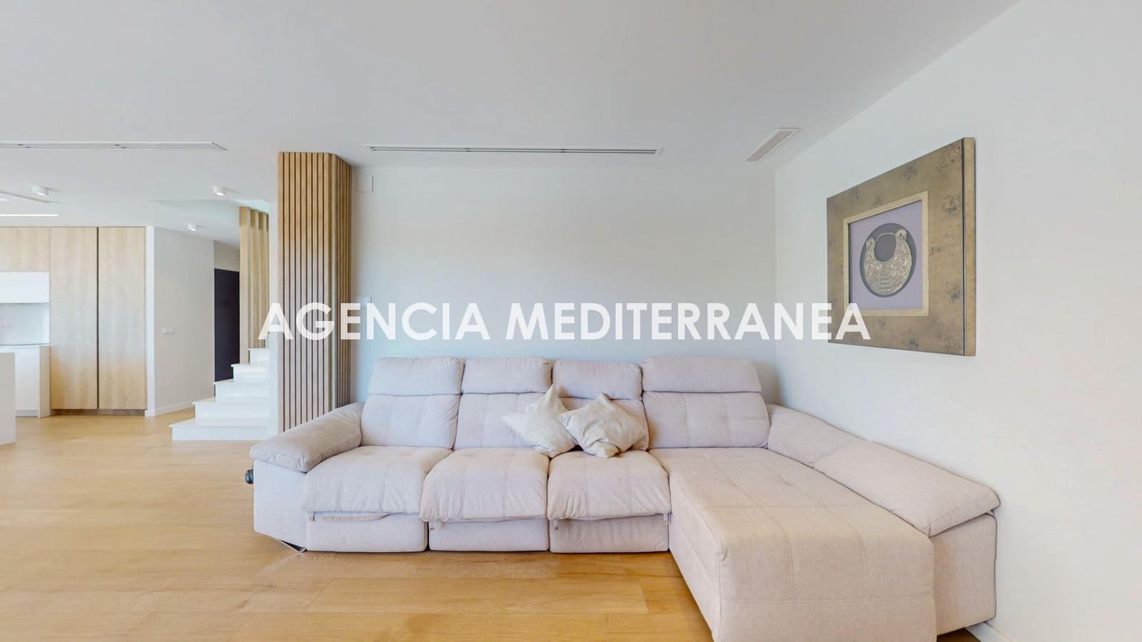 4 quarto Moradia para venda em La Pobla de Vallbona com piscina garagem - 769 000 € (Ref: 9712057)