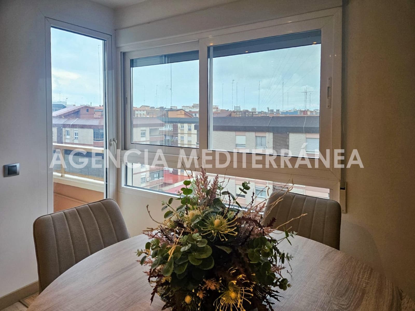 3 soveværelse Lejlighed til salg i Valencia by med garage - € 450.000 (Ref: 9726737)