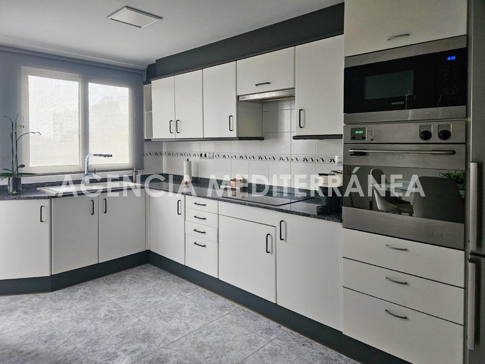 3 soveværelse Lejlighed til salg i Valencia by med garage - € 450.000 (Ref: 9726737)