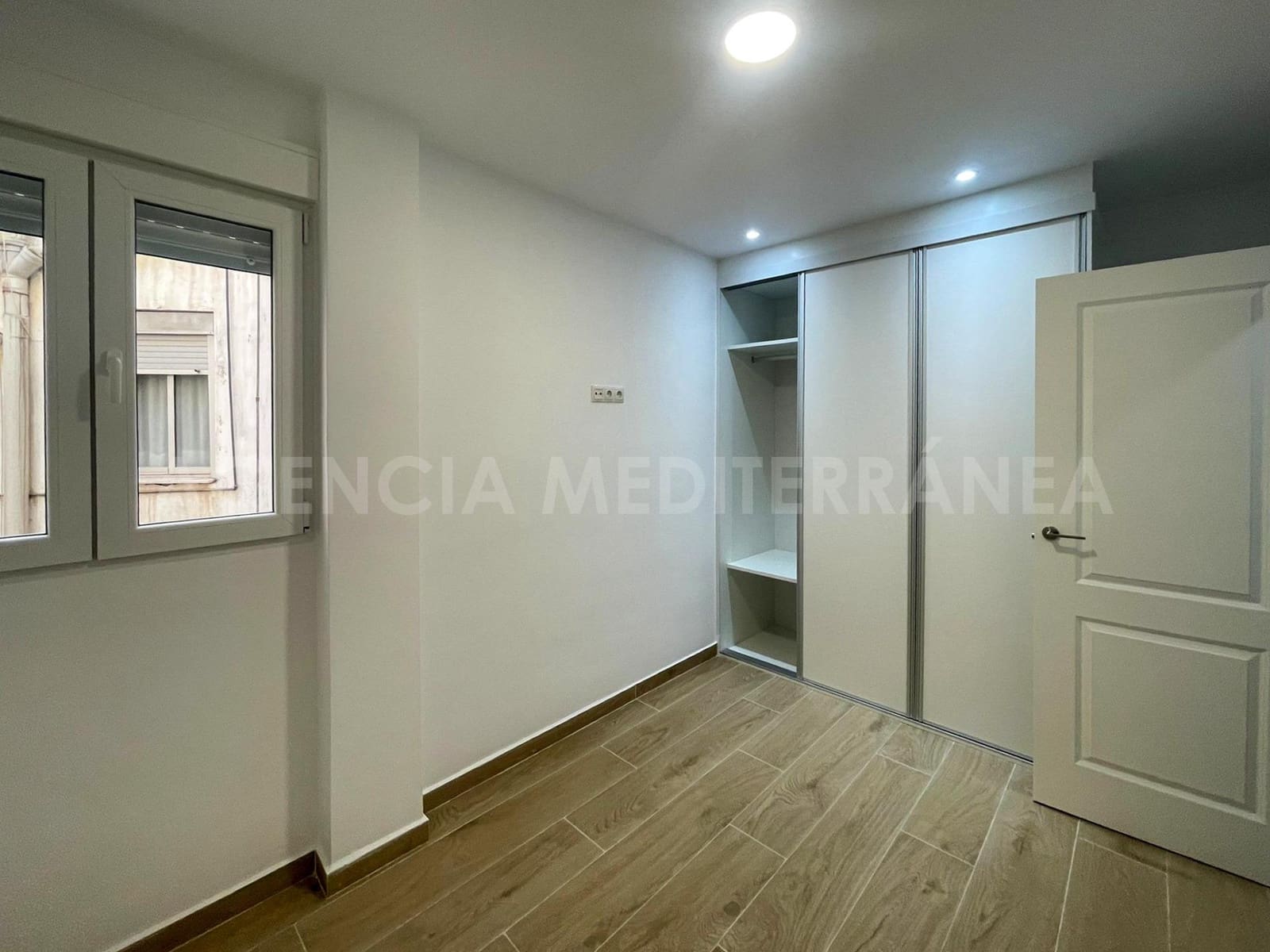 Piso de 3 habitaciones en València ciudad en venta - 328.000 € (Ref: 9726739)