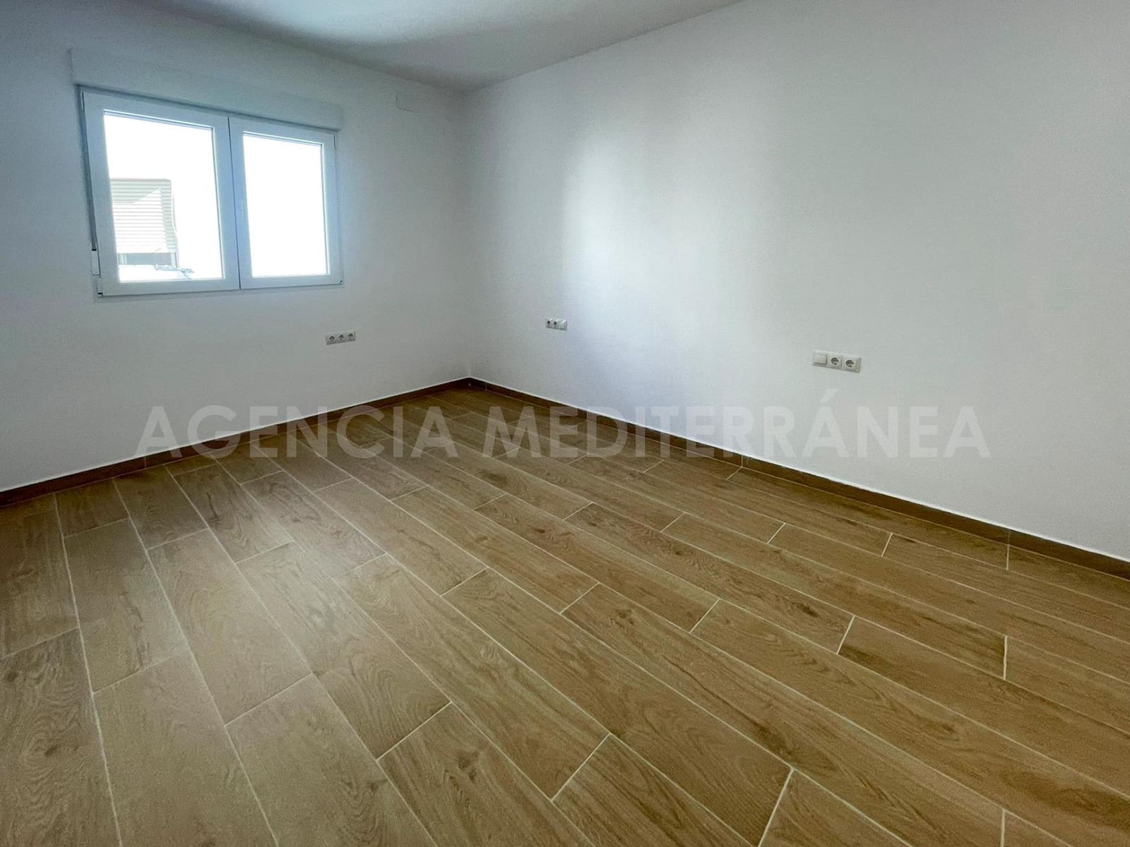 Piso de 3 habitaciones en València ciudad en venta - 328.000 € (Ref: 9726739)