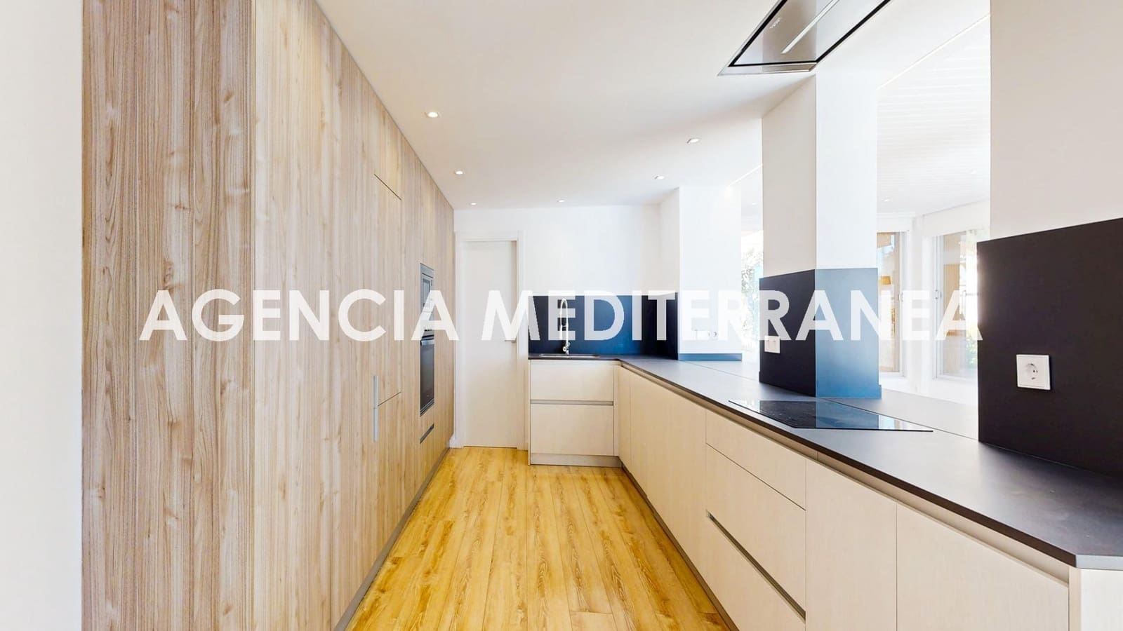 6 bedroom Villa for sale in La Pobla de Vallbona with pool garage - € 730,000 (Ref: 9732224)