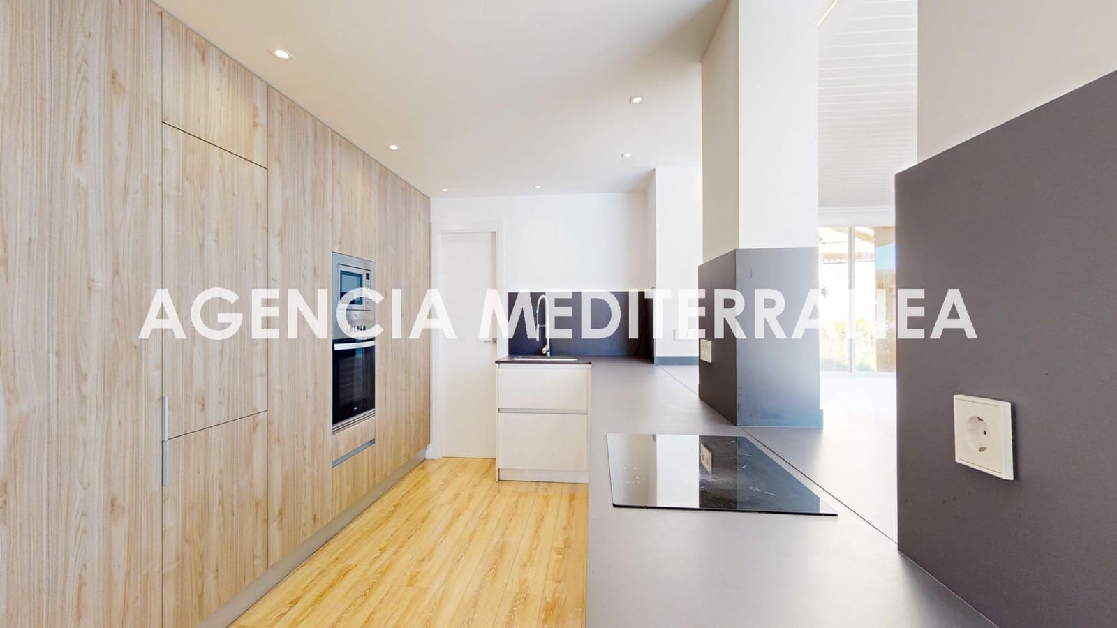 6 bedroom Villa for sale in La Pobla de Vallbona with pool garage - € 730,000 (Ref: 9732224)