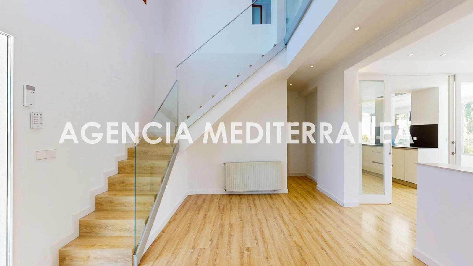 6 bedroom Villa for sale in La Pobla de Vallbona with pool garage - € 730,000 (Ref: 9732224)