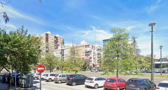 4 sypialnia Mieszkanie na sprzedaż w Soternes, Miasto Walencja - 240 000 € (Ref: 9732225)