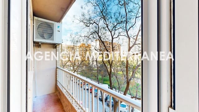 4 sypialnia Mieszkanie na sprzedaż w Sant Isidre, Miasto Walencja - 290 000 € (Ref: 9735669)