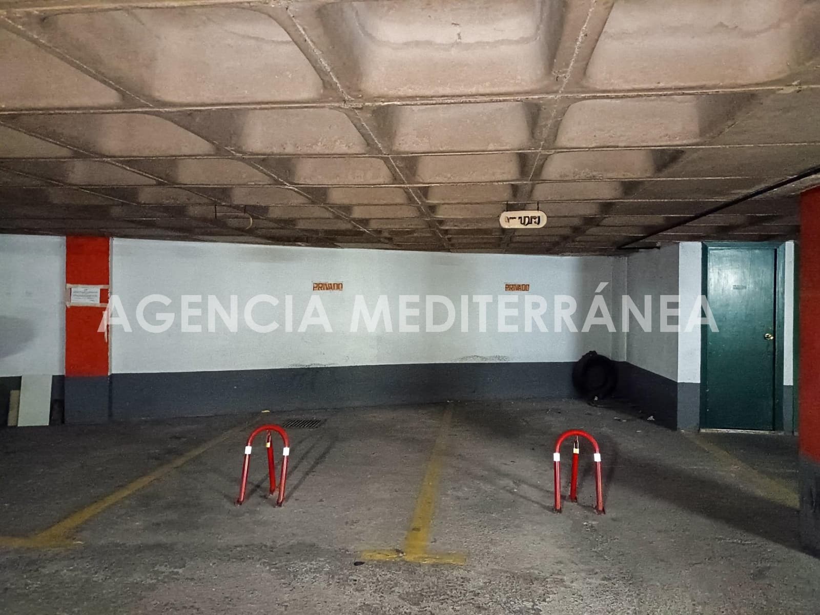 Garage for rent in Valencia city - € 110 (Ref: 9738653)