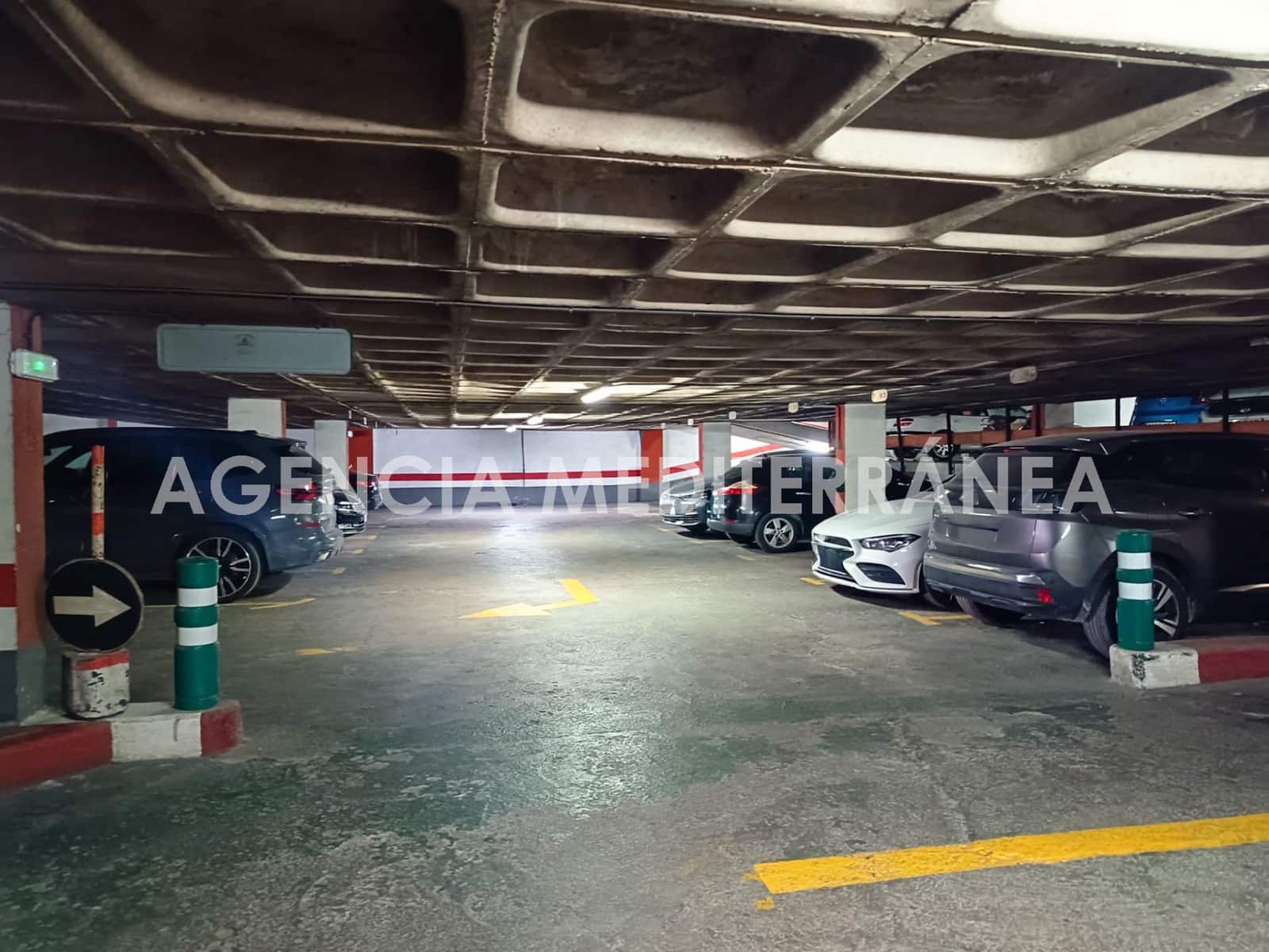 Garage for rent in Valencia city - € 110 (Ref: 9738653)
