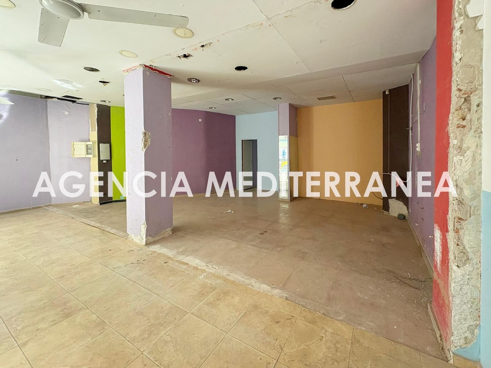1 slaapkamer Commercieel te huur in Lliria - € 700 (Ref: 9755810)