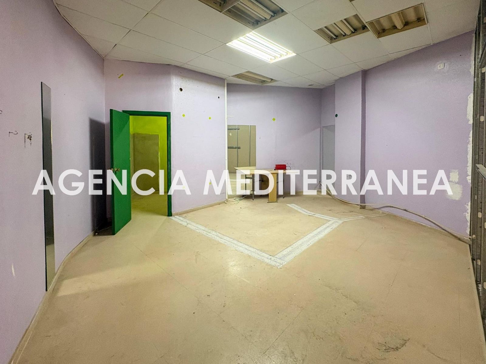 1 slaapkamer Commercieel te huur in Lliria - € 700 (Ref: 9755810)