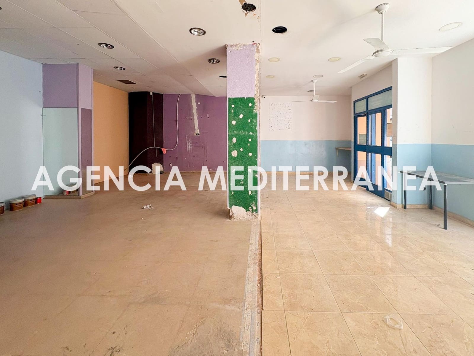 1 slaapkamer Commercieel te huur in Lliria - € 700 (Ref: 9755810)