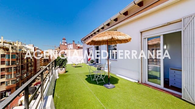 2 soveværelse Penthouse til leje i Russafa, Valencia by - € 1.800 (Ref: 9762063)