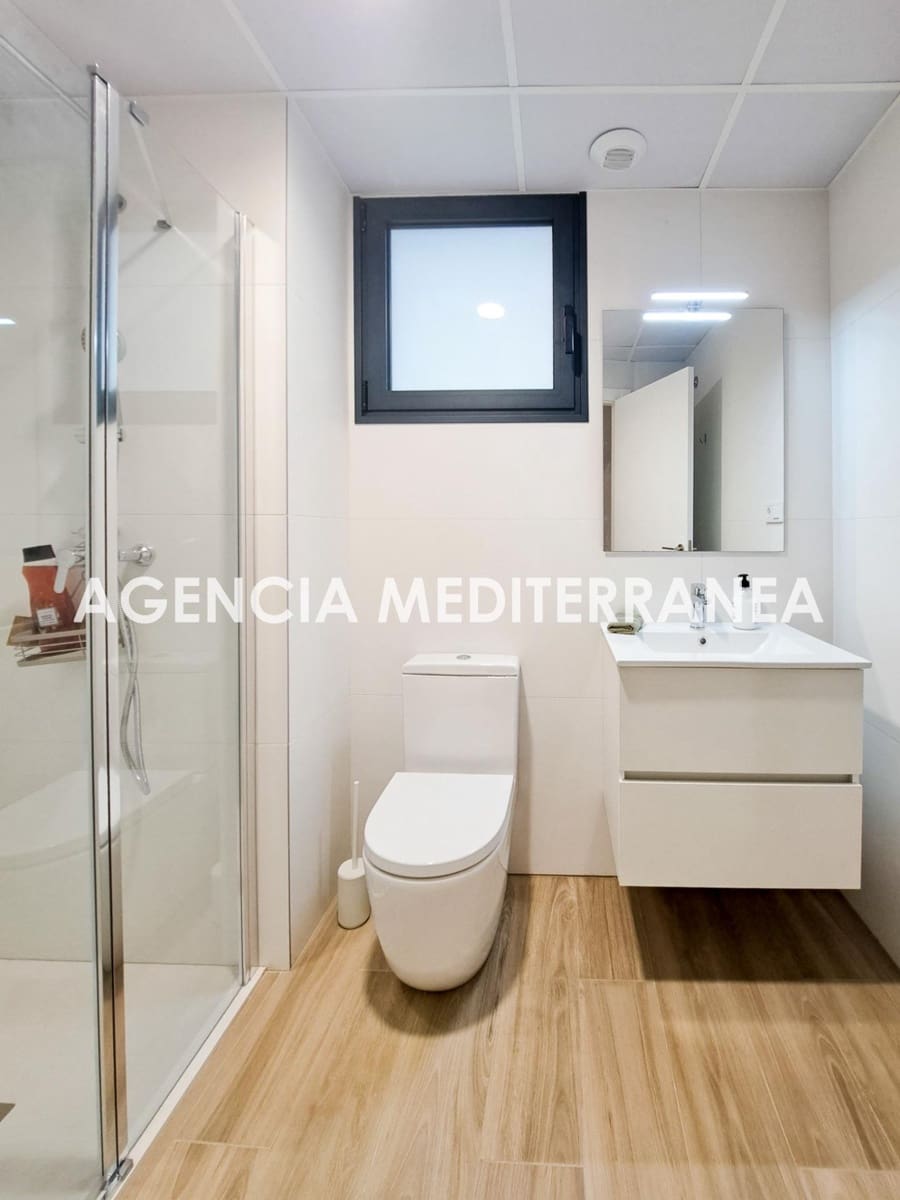Piso de 2 habitaciones en València ciudad en alquiler con piscina garaje - 1.950 € (Ref: 9778261)