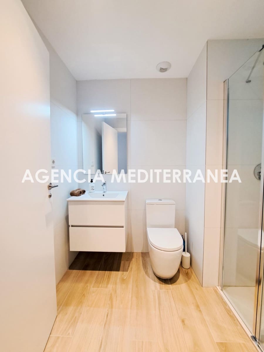 Piso de 2 habitaciones en València ciudad en alquiler con piscina garaje - 1.950 € (Ref: 9778261)