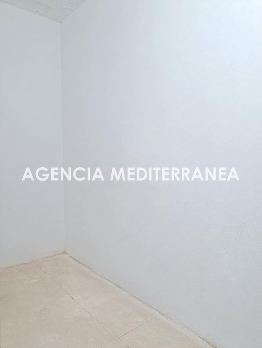 Piso de 2 habitaciones en València ciudad en alquiler con piscina garaje - 1.950 € (Ref: 9778261)