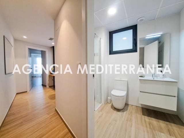 Piso de 2 habitaciones en Nou Moles, València ciudad en alquiler con piscina garaje - 1.950 € (Ref: 9778261)