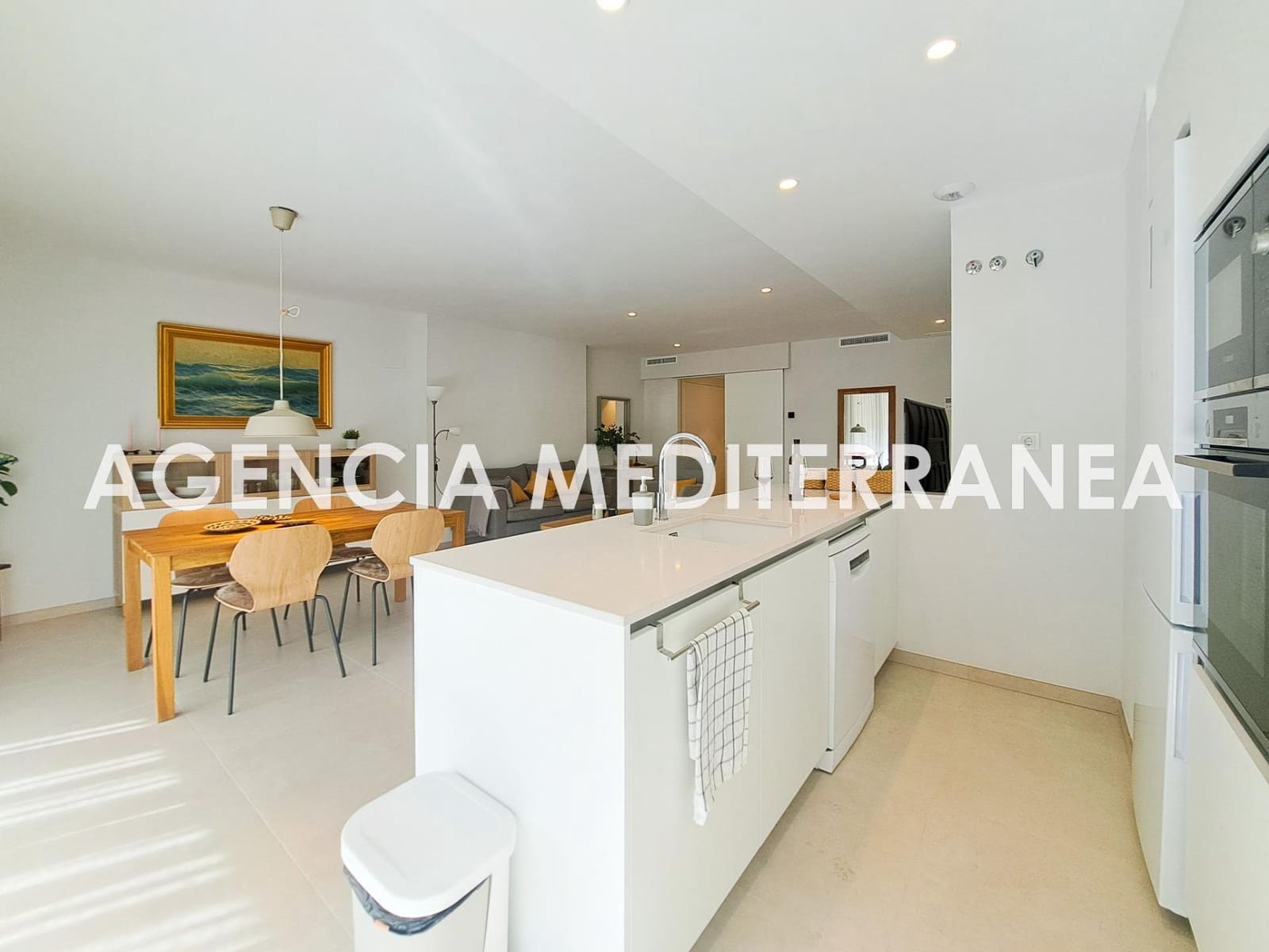 Piso de 2 habitaciones en València ciudad en alquiler con piscina garaje - 1.950 € (Ref: 9778261)