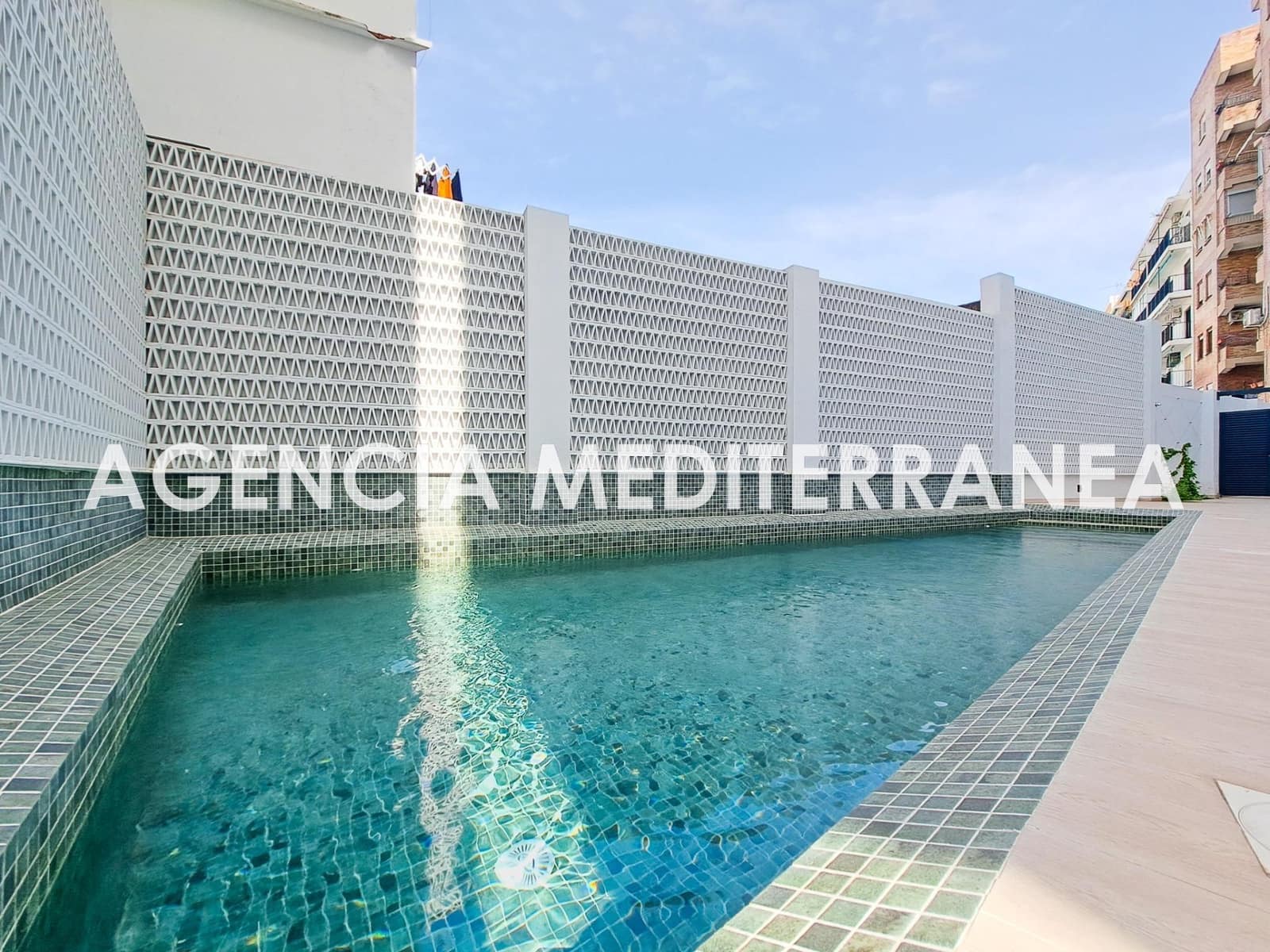 Piso de 2 habitaciones en València ciudad en alquiler con piscina garaje - 1.950 € (Ref: 9778261)