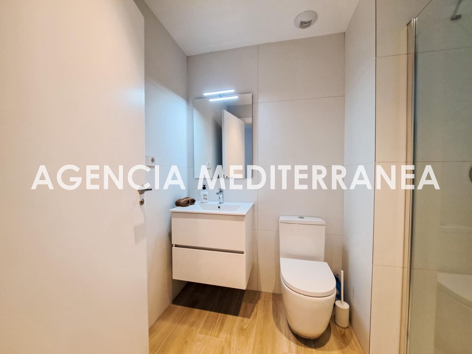 Piso de 2 habitaciones en València ciudad en alquiler con piscina garaje - 1.950 € (Ref: 9778261)