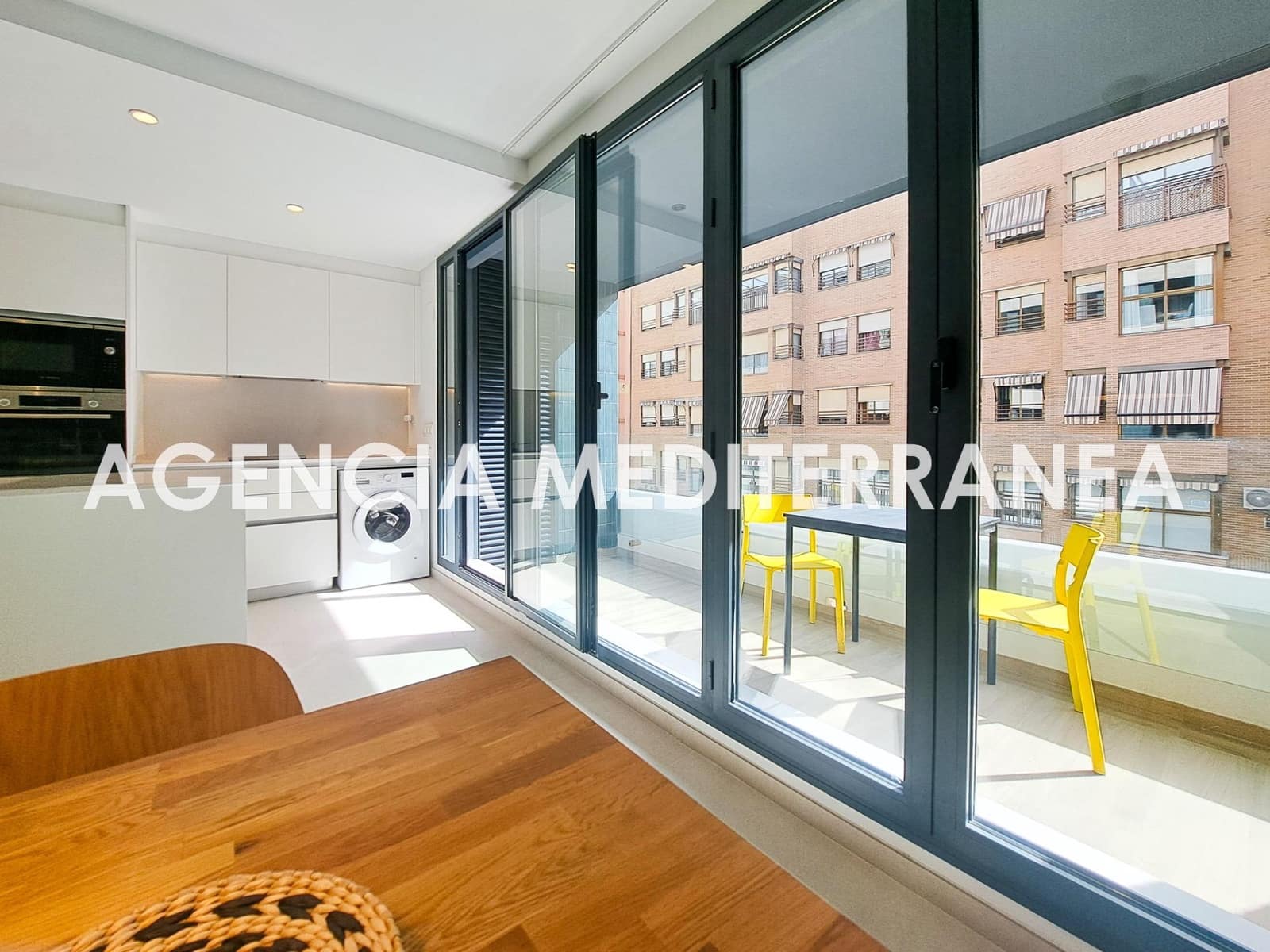 Piso de 2 habitaciones en València ciudad en alquiler con piscina garaje - 1.950 € (Ref: 9778261)