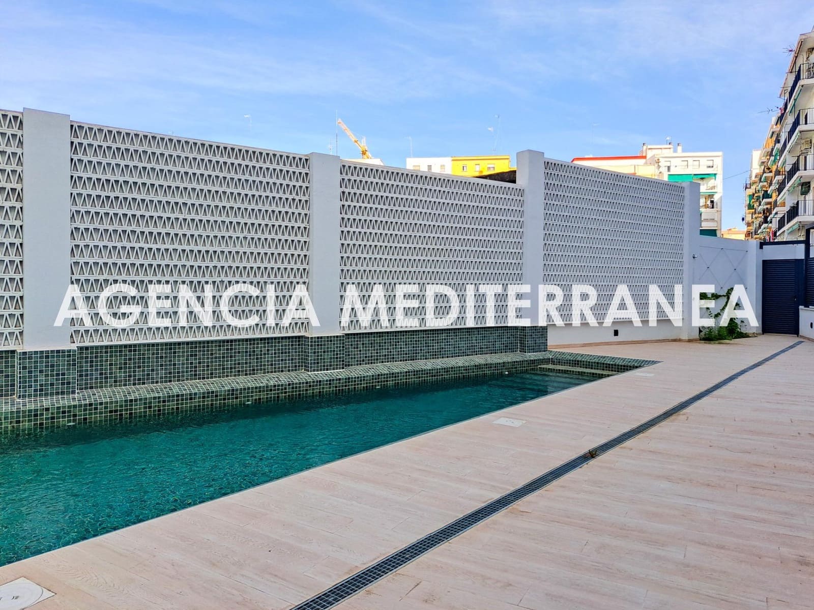 Piso de 2 habitaciones en València ciudad en alquiler con piscina garaje - 1.950 € (Ref: 9778261)