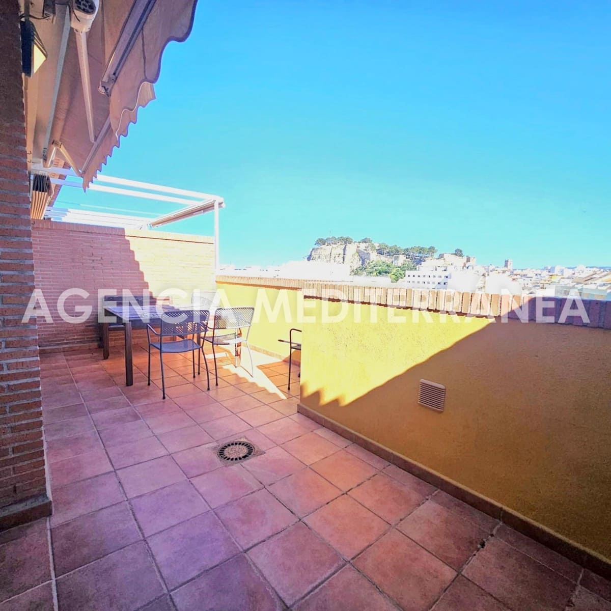 3 makuuhuone Kattohuoneisto myytävänä paikassa Denia - 550 000 € (Ref: 9780676)
