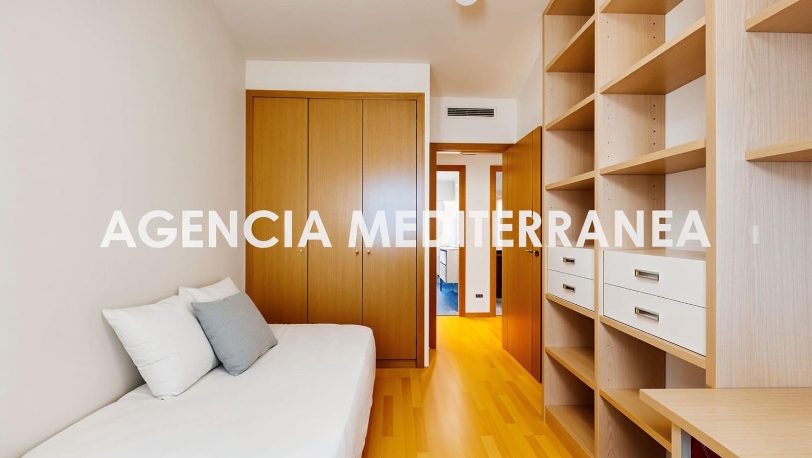 2 bedroom Flat for sale in La Pobla de Farnals with pool garage - € 278,000 (Ref: 9797227)