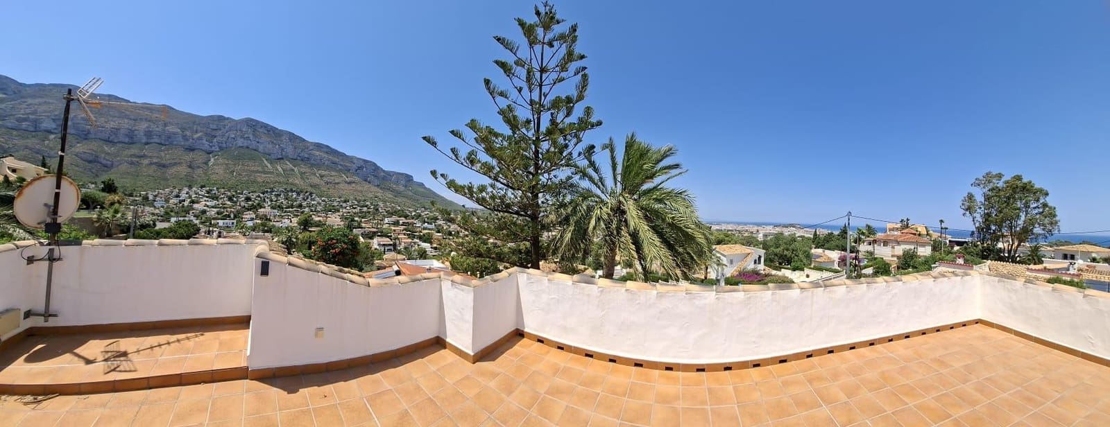 3 makuuhuone Huvila myytävänä paikassa Denia - 860 000 € (Ref: 9799387)