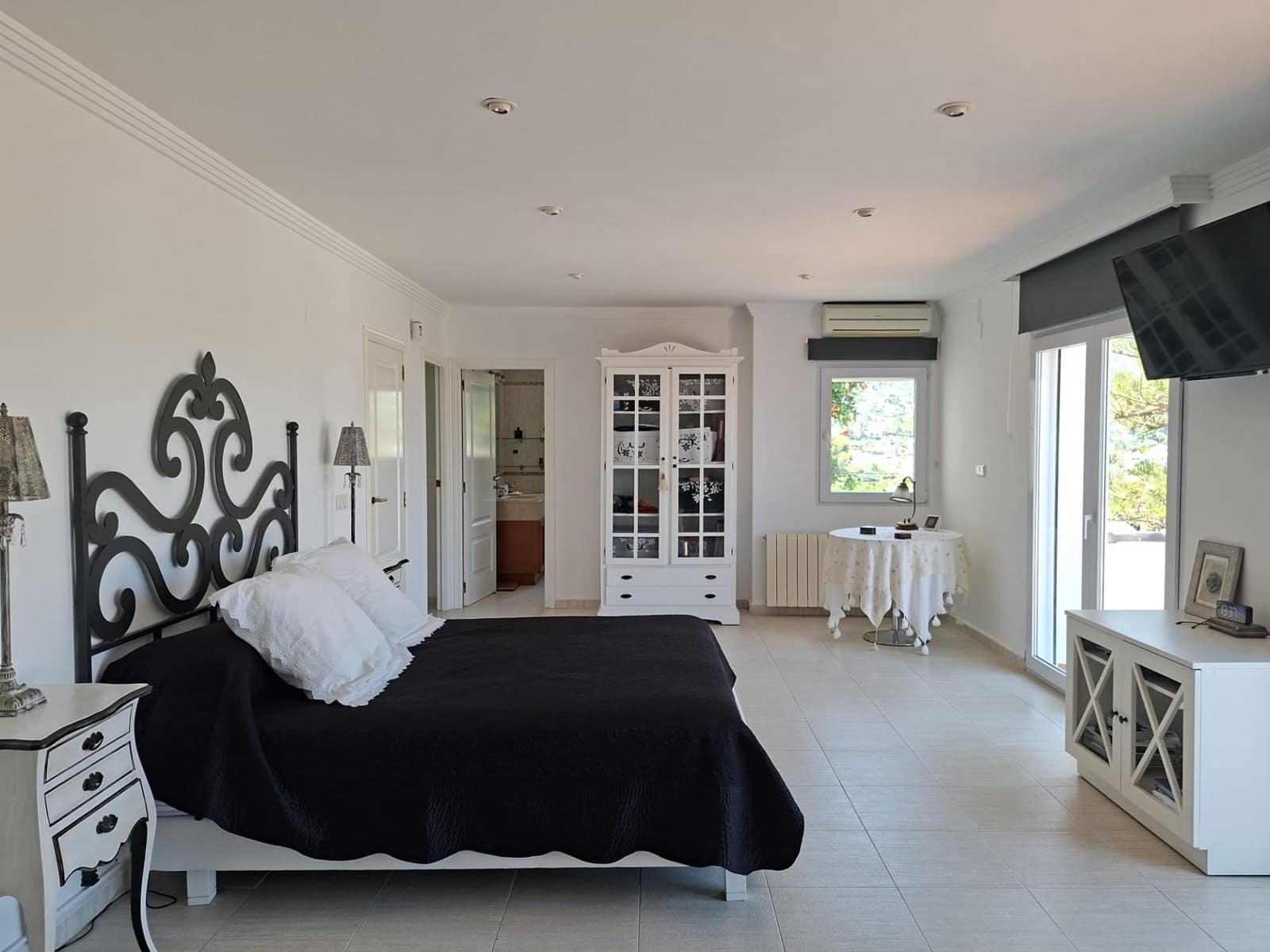 3 makuuhuone Huvila myytävänä paikassa Denia - 860 000 € (Ref: 9799387)