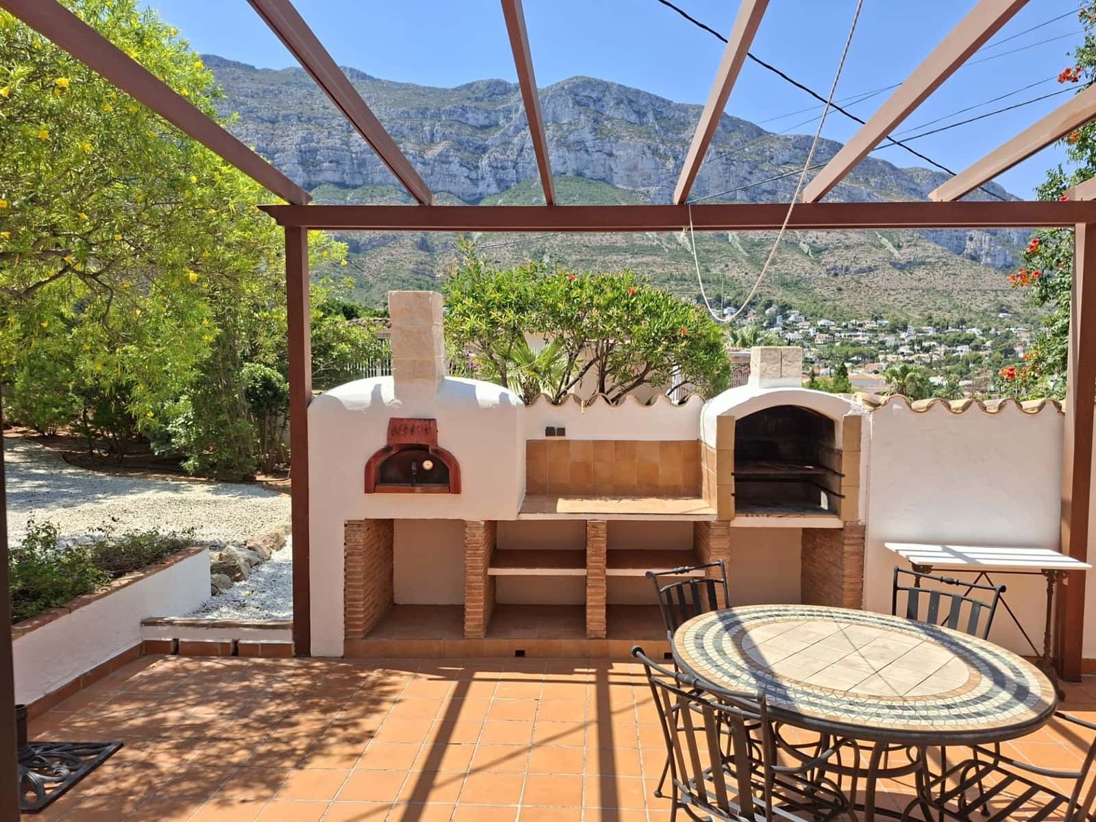 3 makuuhuone Huvila myytävänä paikassa Denia - 860 000 € (Ref: 9799387)