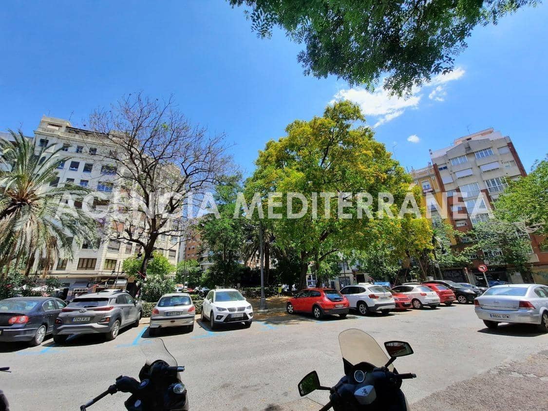 3 sypialnia Mieszkanie na sprzedaż w Miasto Walencja - 425 000 € (Ref: 9804386)