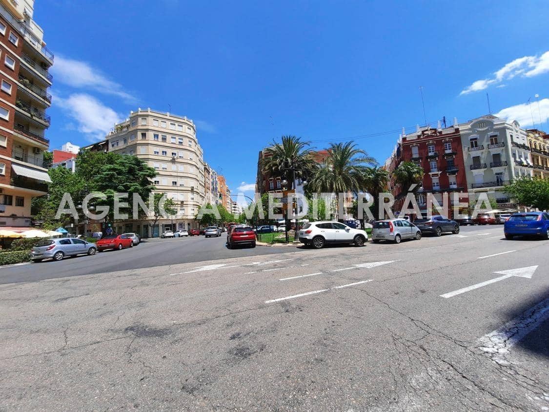 3 sypialnia Mieszkanie na sprzedaż w Miasto Walencja - 425 000 € (Ref: 9804386)