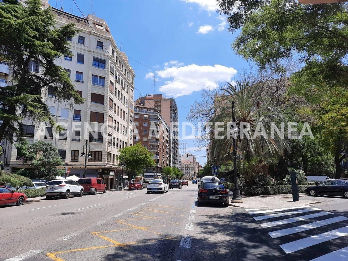 3 sypialnia Mieszkanie na sprzedaż w Miasto Walencja - 425 000 € (Ref: 9804386)