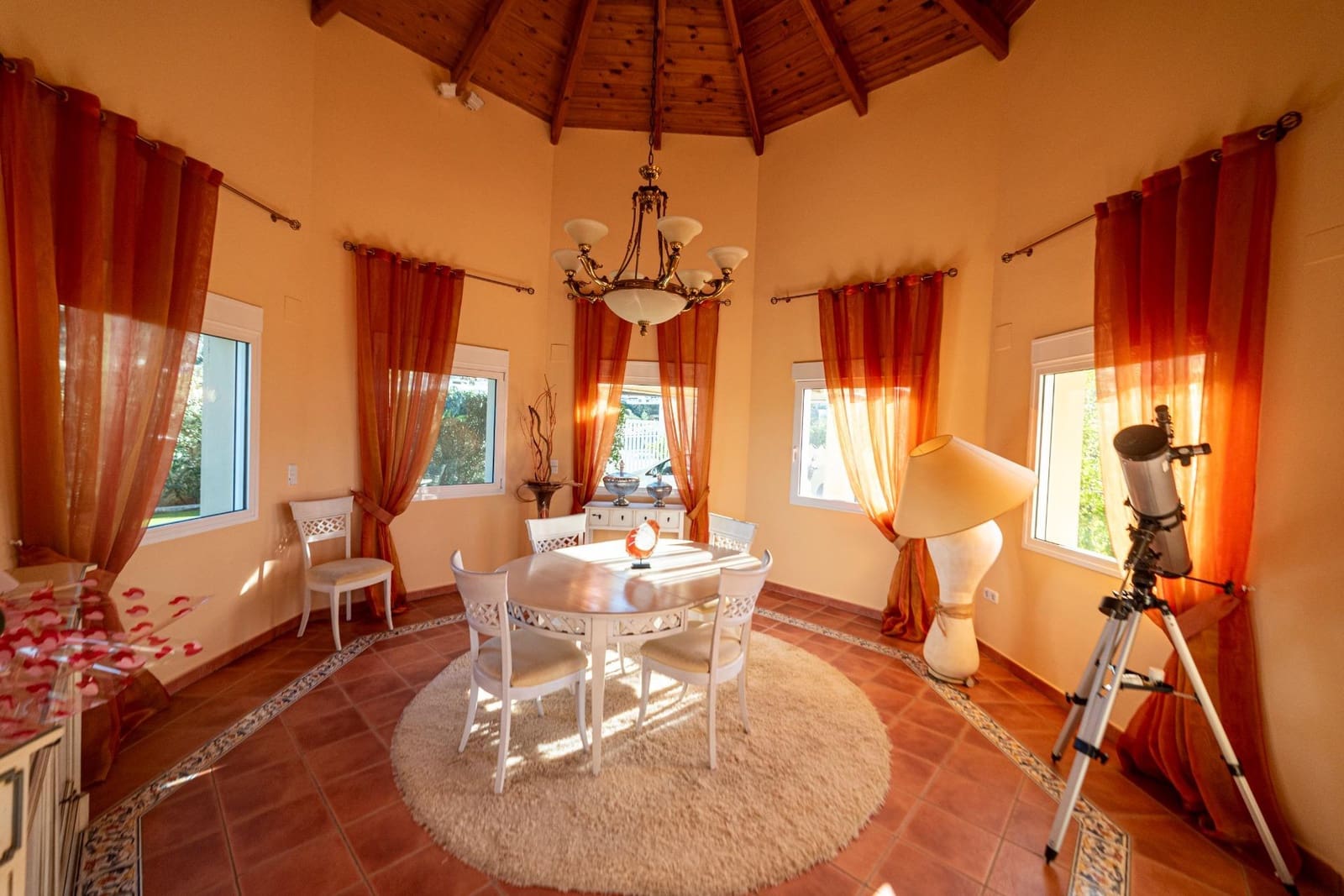 5 makuuhuone Huvila myytävänä paikassa Denia - 1 375 000 € (Ref: 9804387)