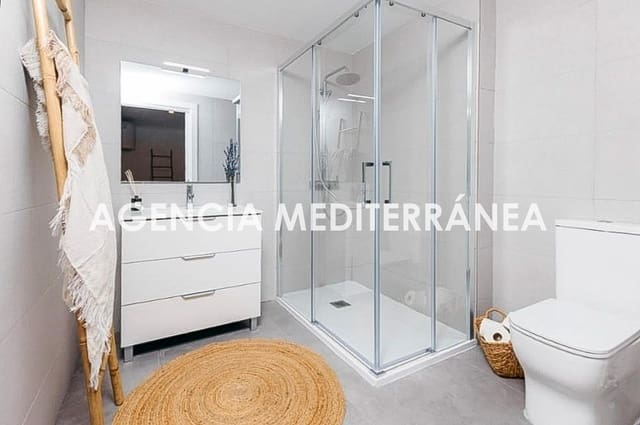 2 sypialnia Mieszkanie na sprzedaż w En Corts, Miasto Walencja - 260 000 € (Ref: 9812005)