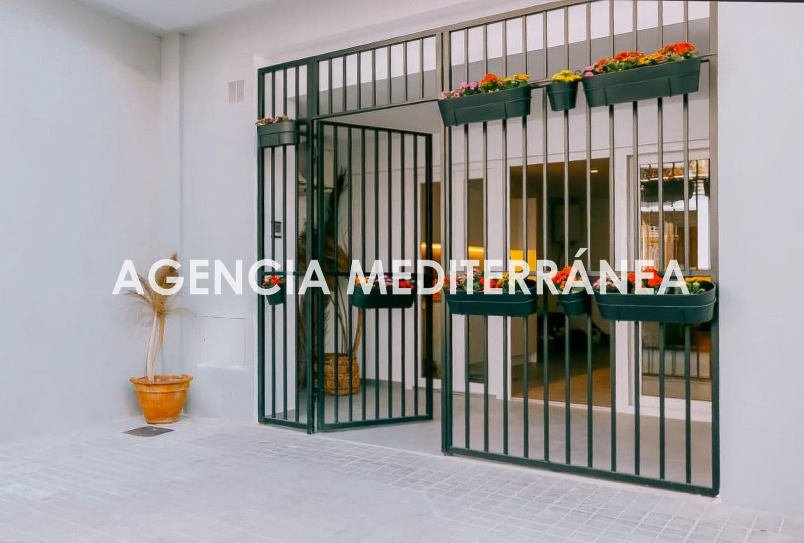 2 soveværelse Lejlighed til salg i Valencia by - € 260.000 (Ref: 9812005)
