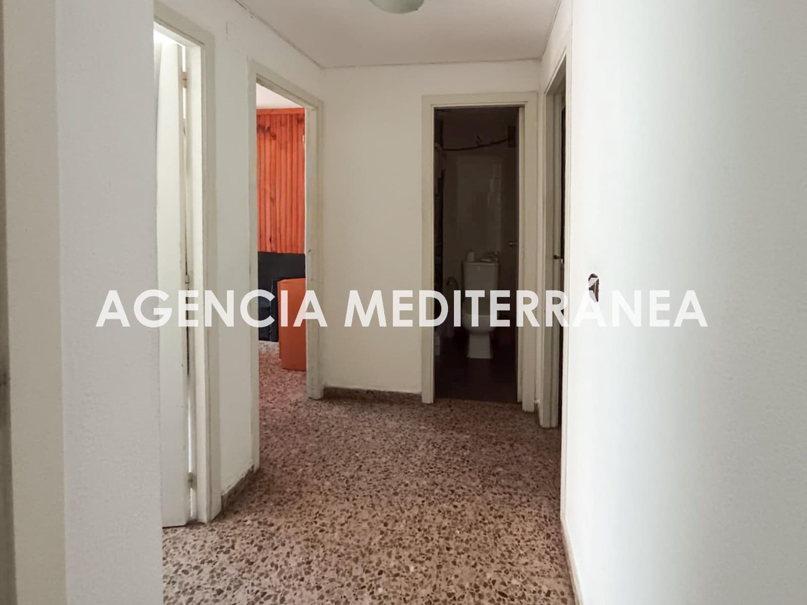4 makuuhuone Asunto myytävänä paikassa Valencia kaupunki - 240 000 € (Ref: 9818317)