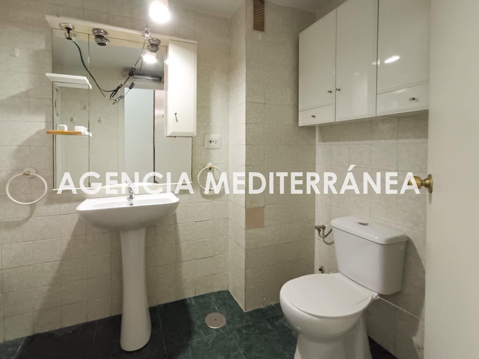 4 makuuhuone Asunto myytävänä paikassa Valencia kaupunki - 240 000 € (Ref: 9818317)