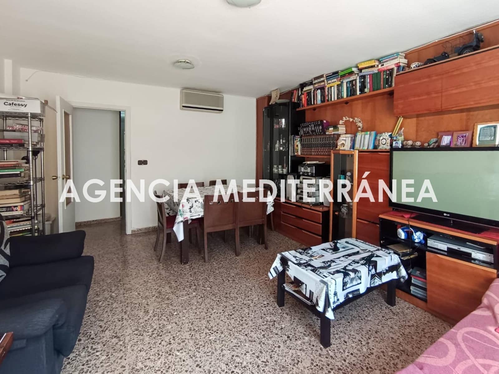 4 makuuhuone Asunto myytävänä paikassa Valencia kaupunki - 240 000 € (Ref: 9818317)