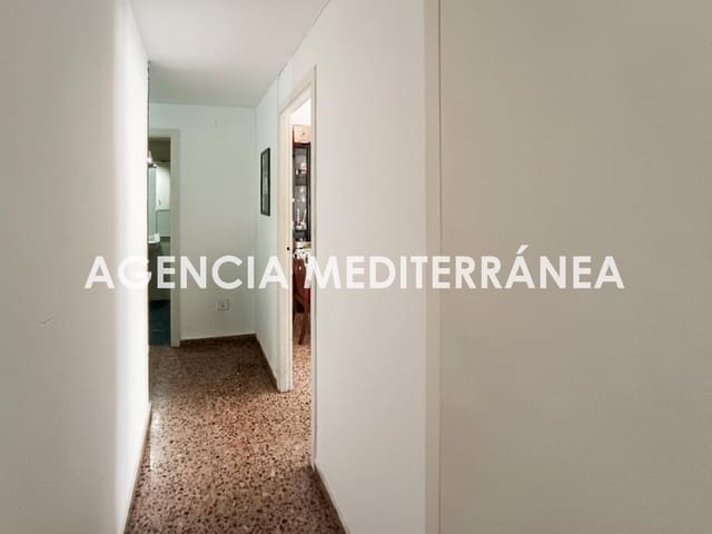4 soveværelse Lejlighed til salg i Valencia by - € 230.000 (Ref: 9818317)