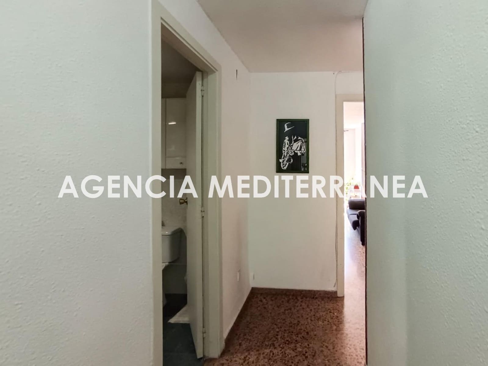 4 bedroom Flat for sale in Valencia city - € 215,000 (Ref: 9818317)