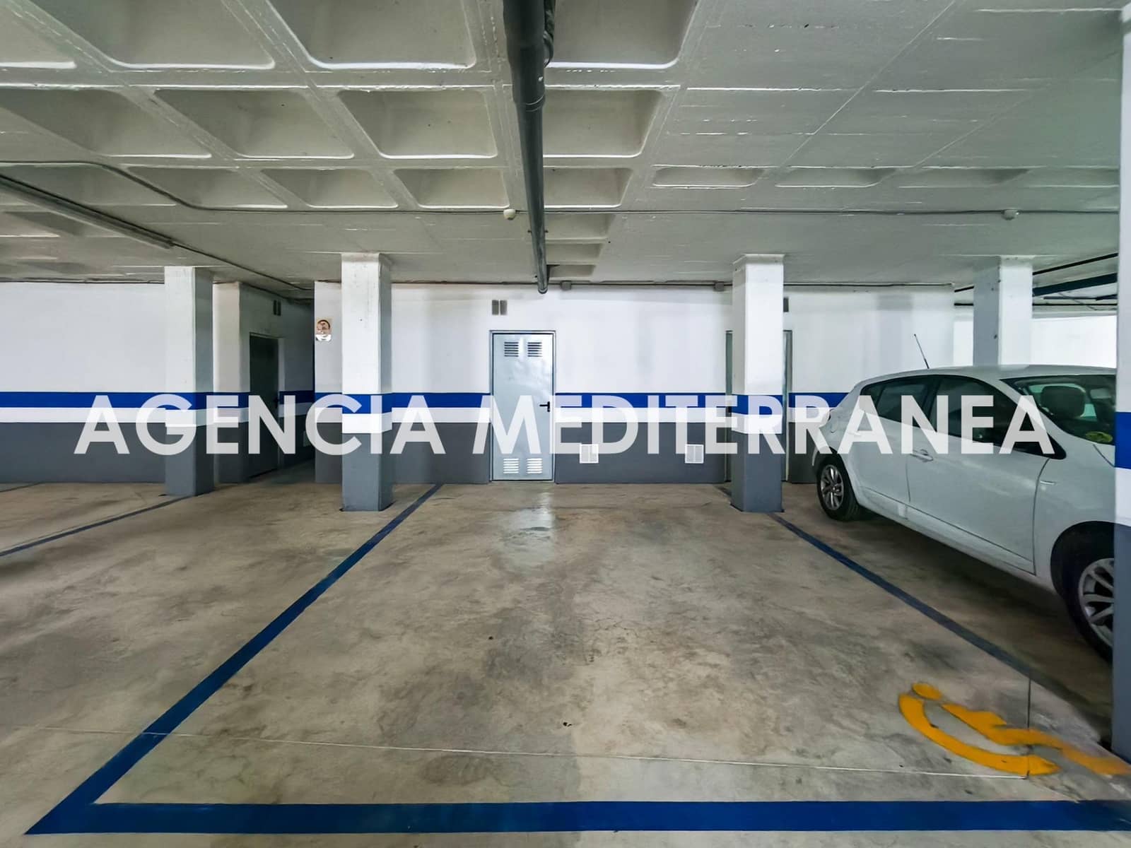 Garage for sale in La Pobla de Farnals - € 38,000 (Ref: 9818320)