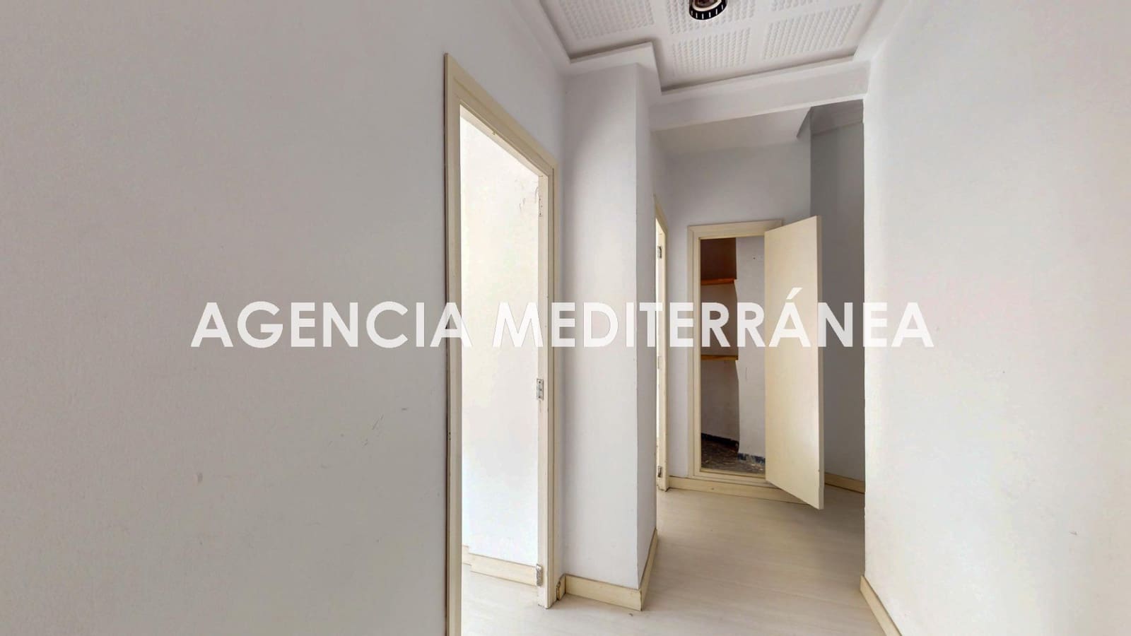 2 slaapkamer Flat te koop in Valencia stad - € 345.000 (Ref: 9825353)