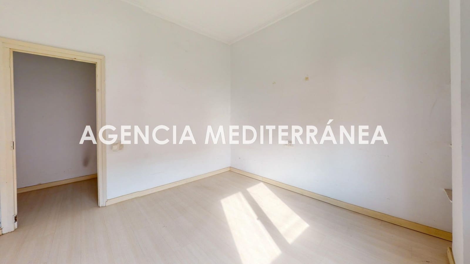 2 slaapkamer Flat te koop in Valencia stad - € 345.000 (Ref: 9825353)