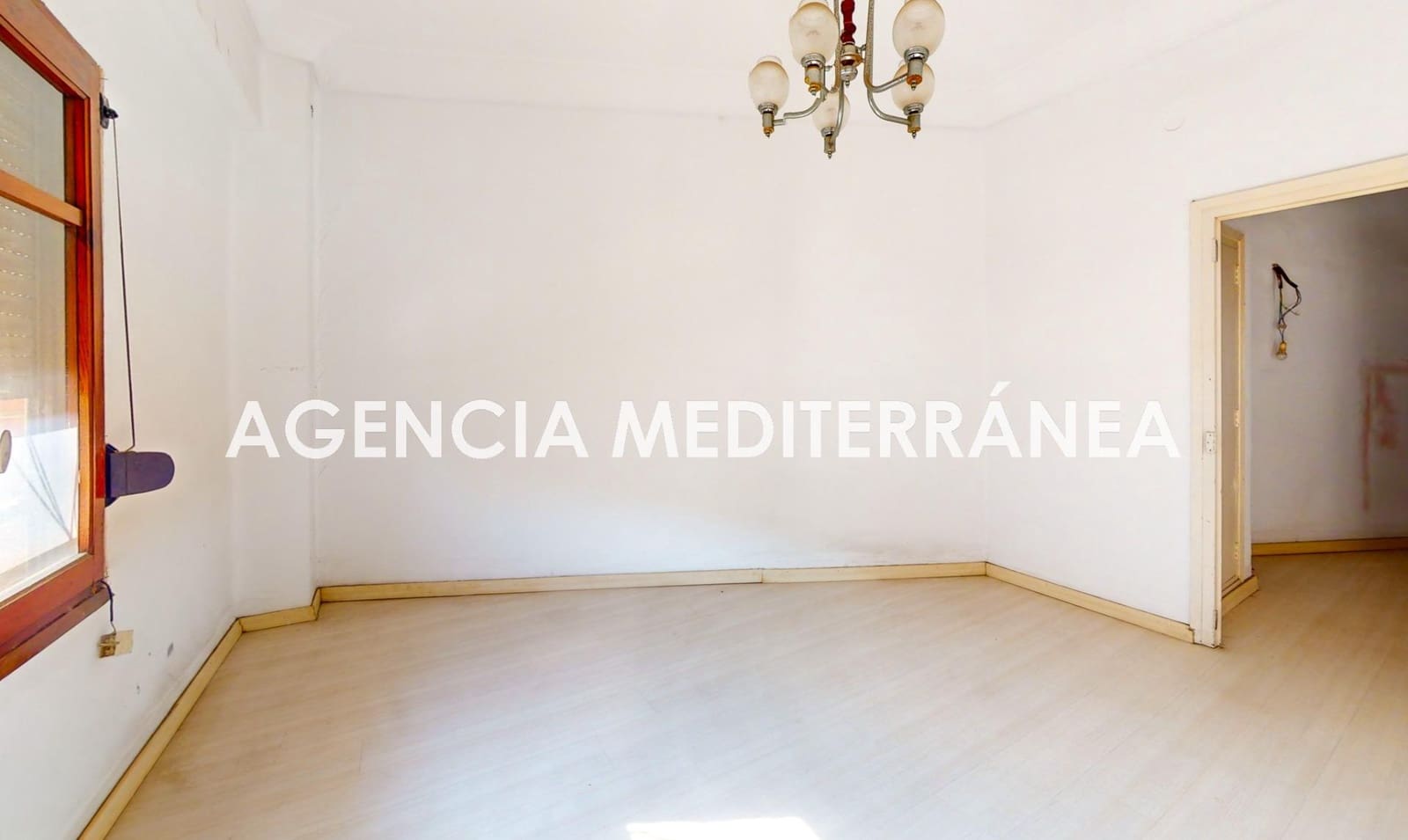 2 slaapkamer Flat te koop in Valencia stad - € 345.000 (Ref: 9825353)