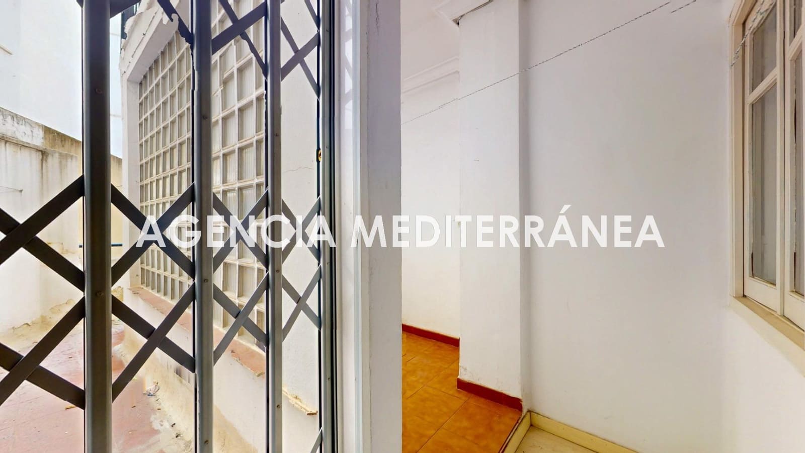 2 slaapkamer Flat te koop in Valencia stad - € 345.000 (Ref: 9825353)